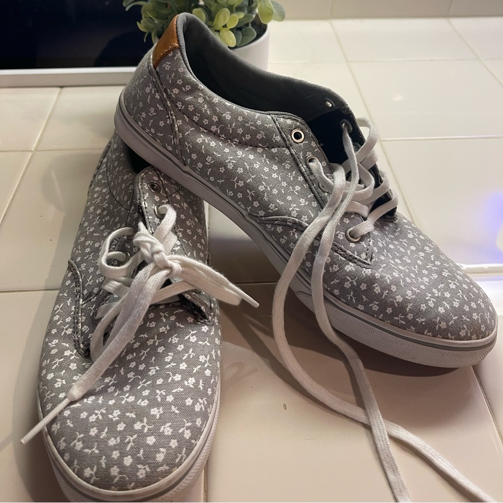 Vans floral and grey size 9 lace up sneakers